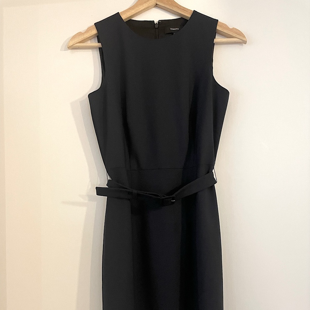 Theory slim fit navy dress